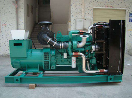 北戴河1100kw康明斯柴油发电机组图片 北戴河1100kw康明斯柴油发电机组图片